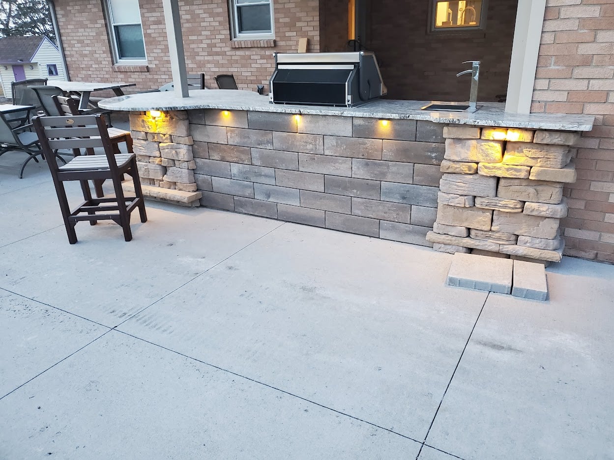 Outdoor kitchen on patio